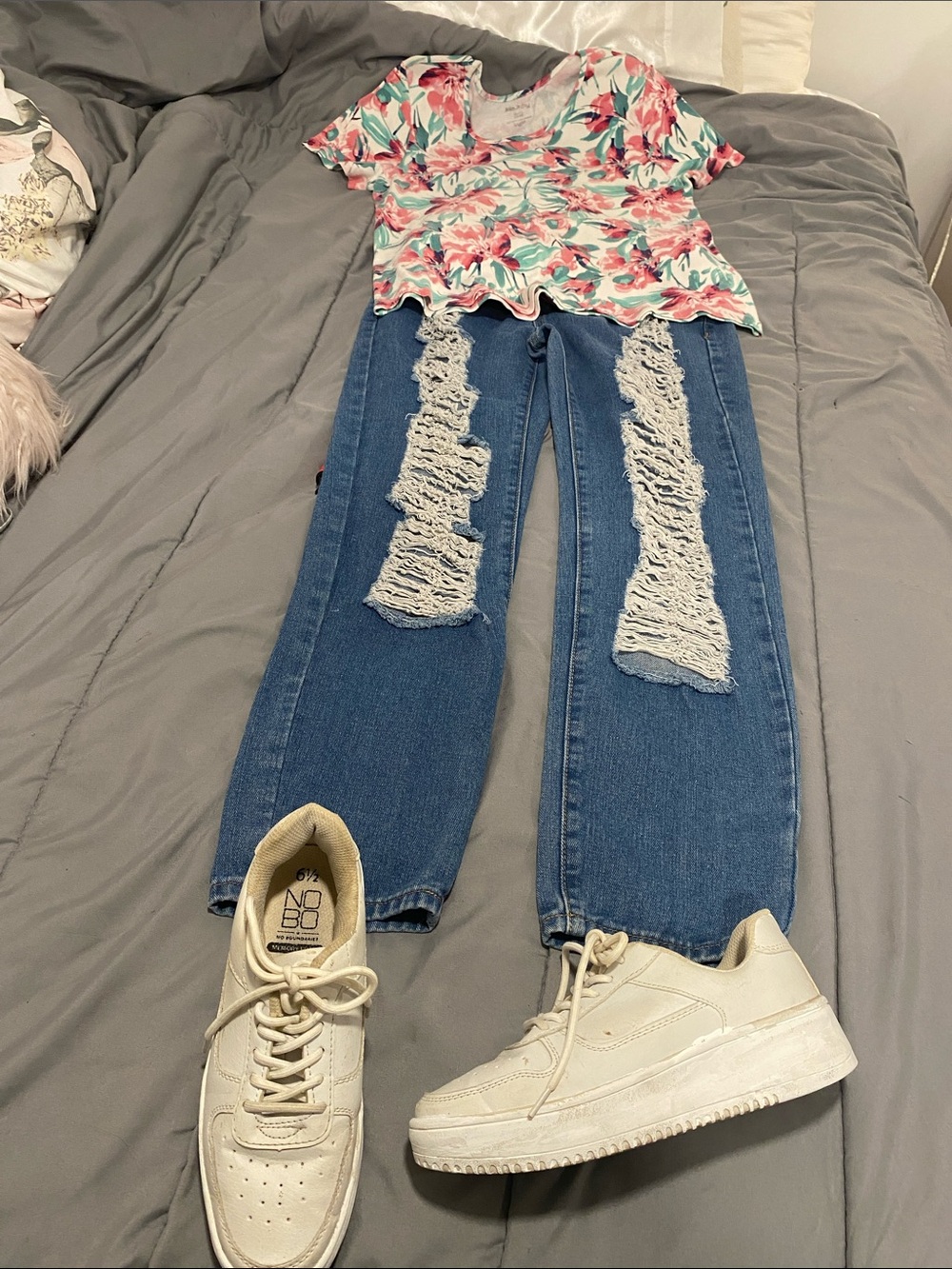 Bundle 3Denim Blvd Distressed Jeans , floral shirt XLno boundaries sneakers 6.5